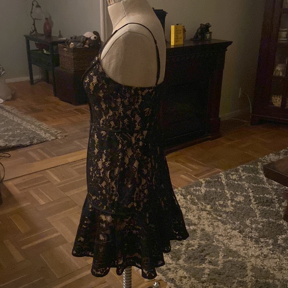 NWOT Keepsake The Label Australian company black lace dress w/ spaghetti straps - Picture 5 of 12